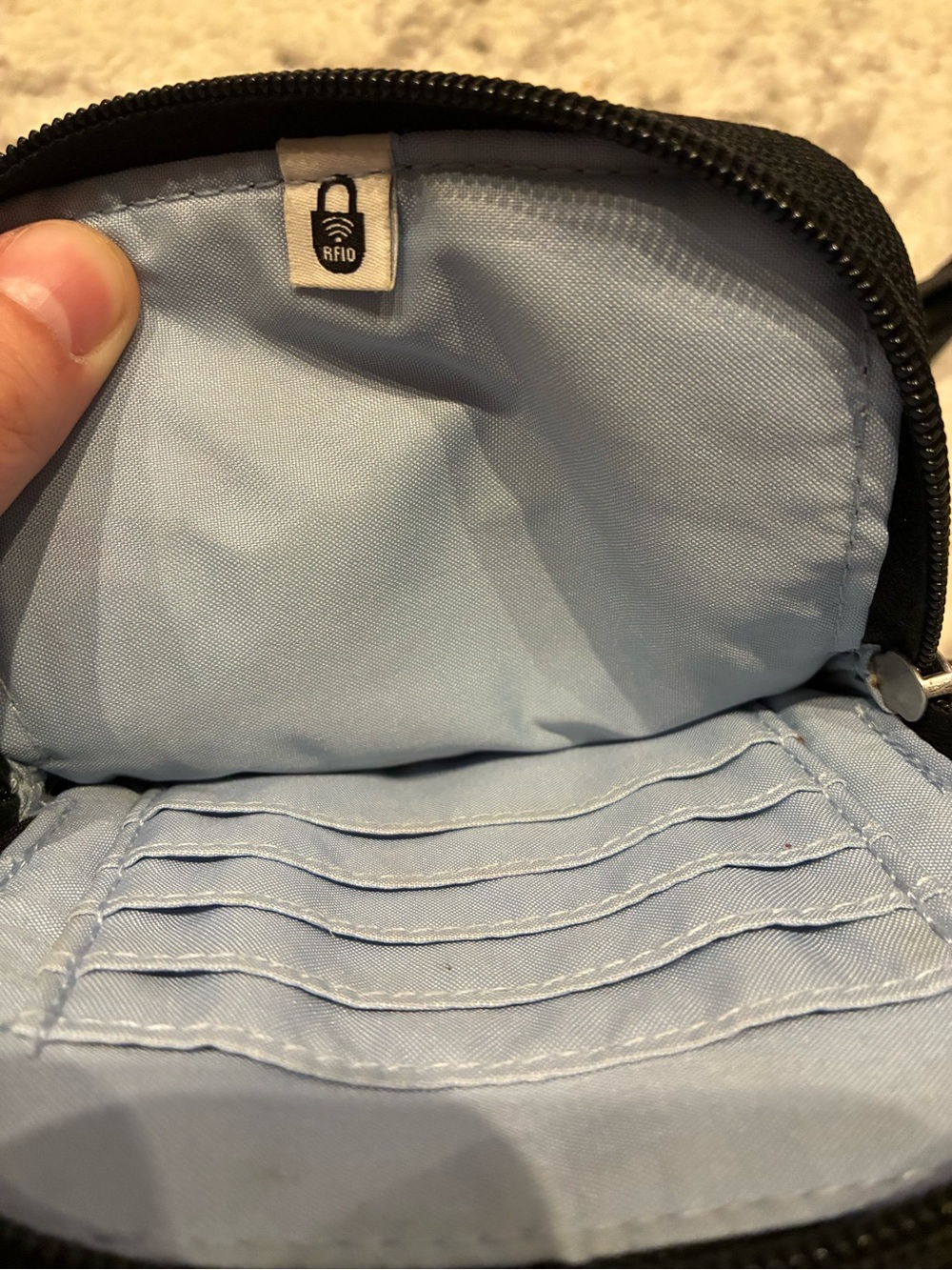 Baggallini Black Bryant Crossbody - Picture 6 of 8